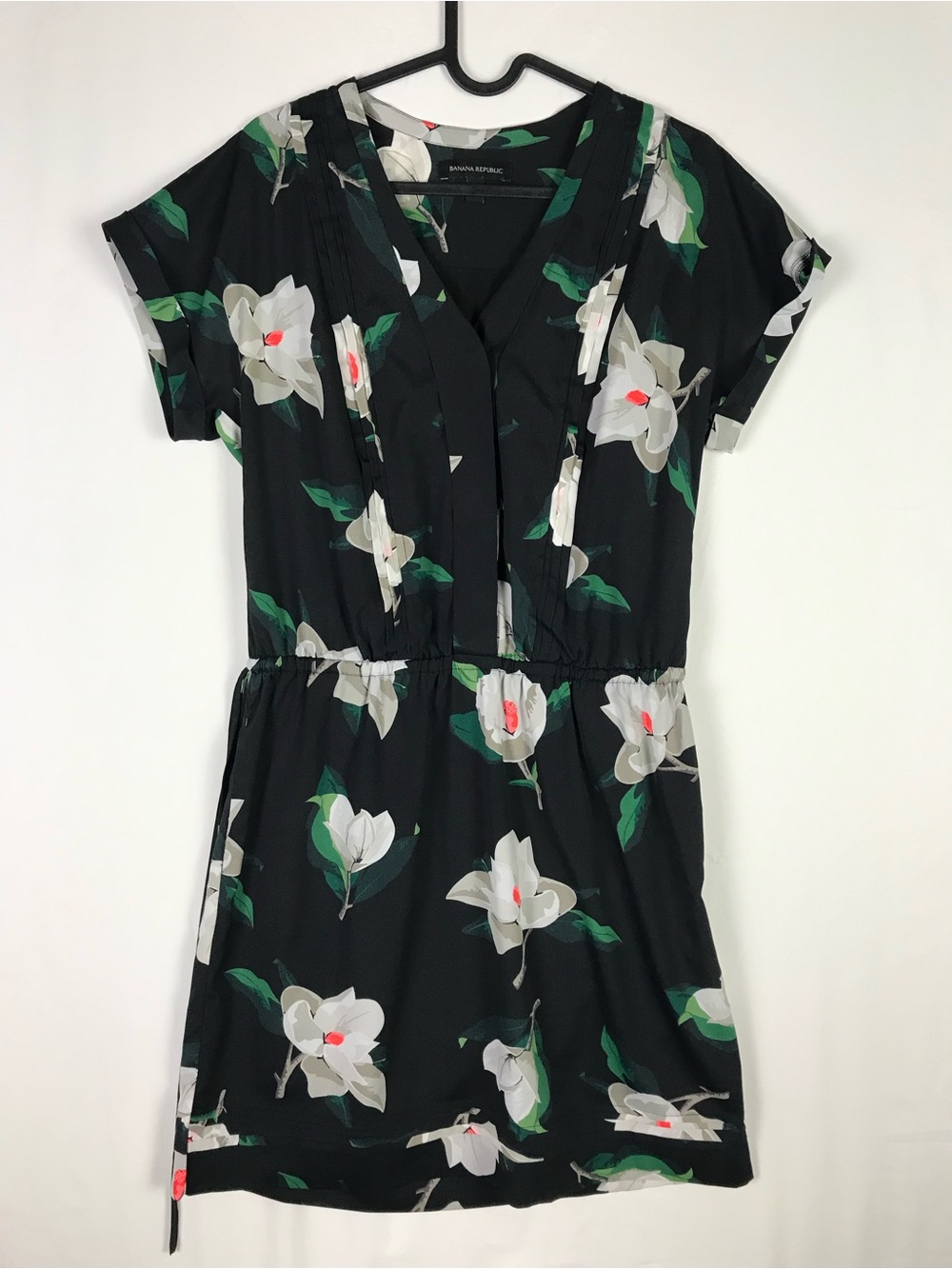 Banana Republic Black Floral V-Neck Elastic Waist Mini Dress‎